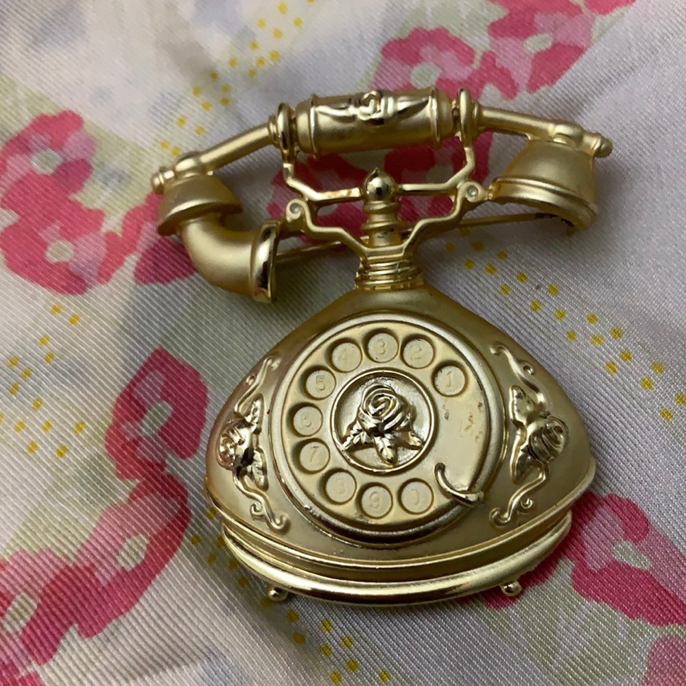 Vintage gold phone brooch pin